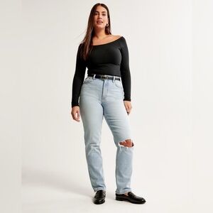 Abercrombie & Fitch Curve Love Ultra High Rise 90s Straight Leg Jeans